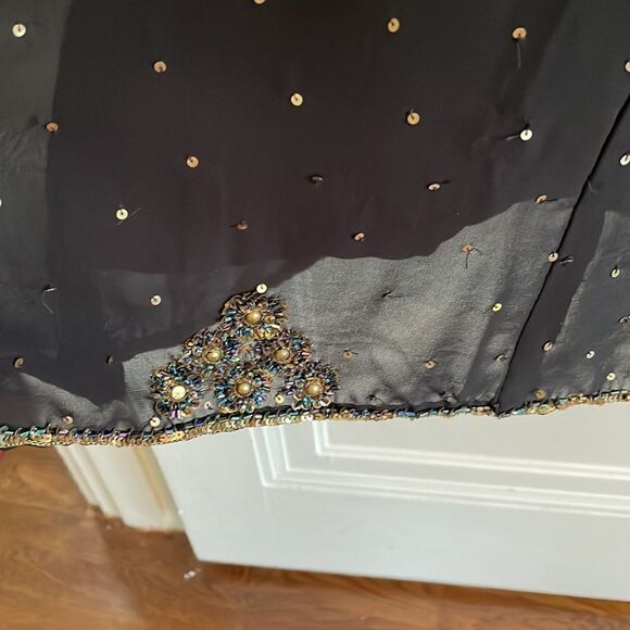 Vtg black & gold sequined, spangled & beaded dressy dress - Picture 5 of 11